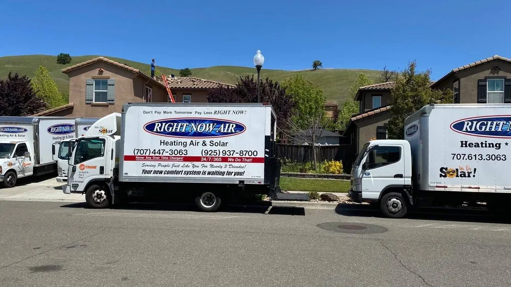 Slide of Right Now Air & Solar