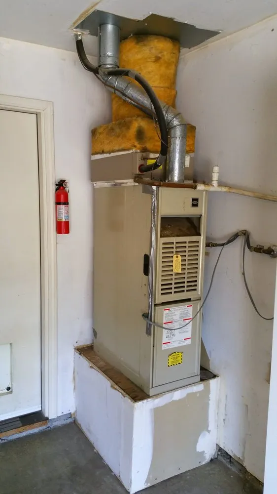 Slide of Right Now Air & Solar