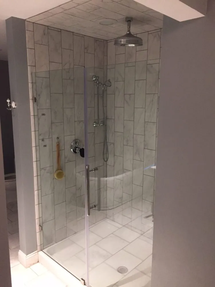 Slide of RightyTighty