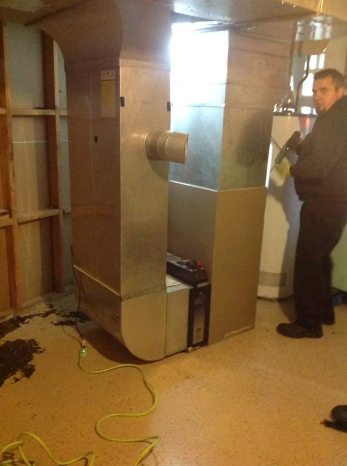 Slide of Riley Heating & Cooling