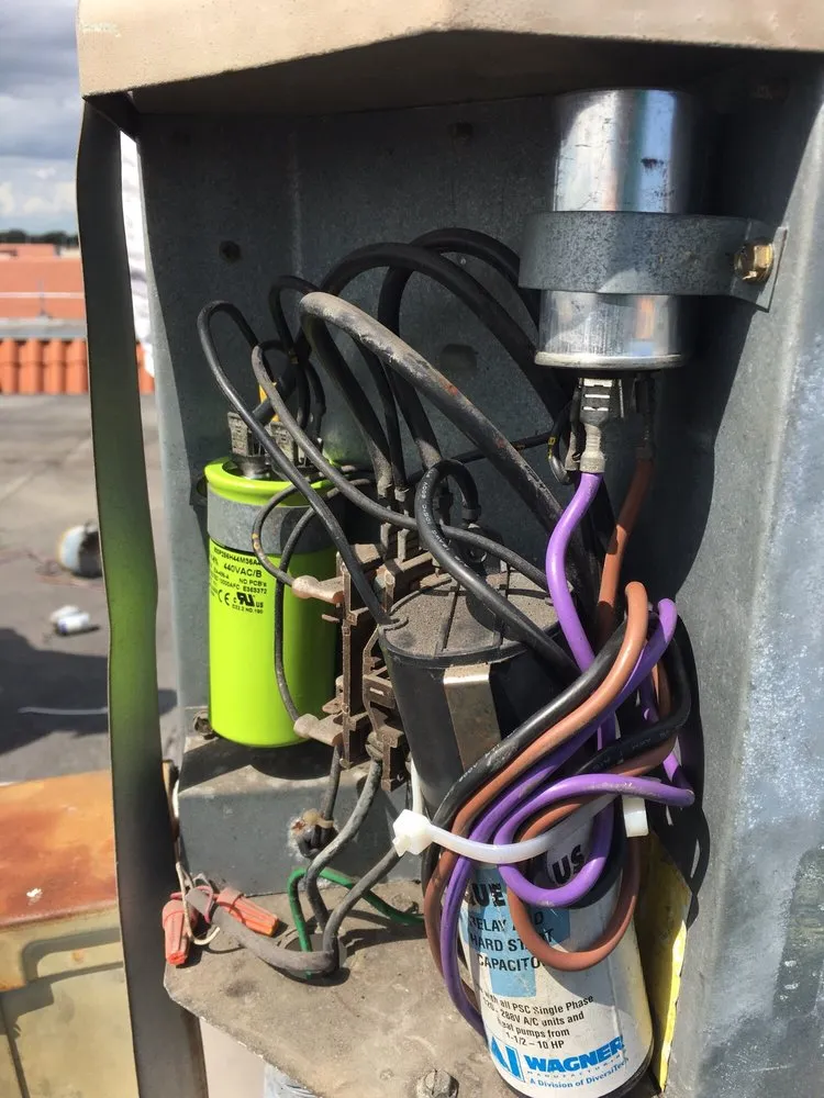 Slide of Riveras A/C Contractor