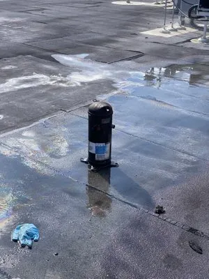 Riveras A/C Contractor Logo