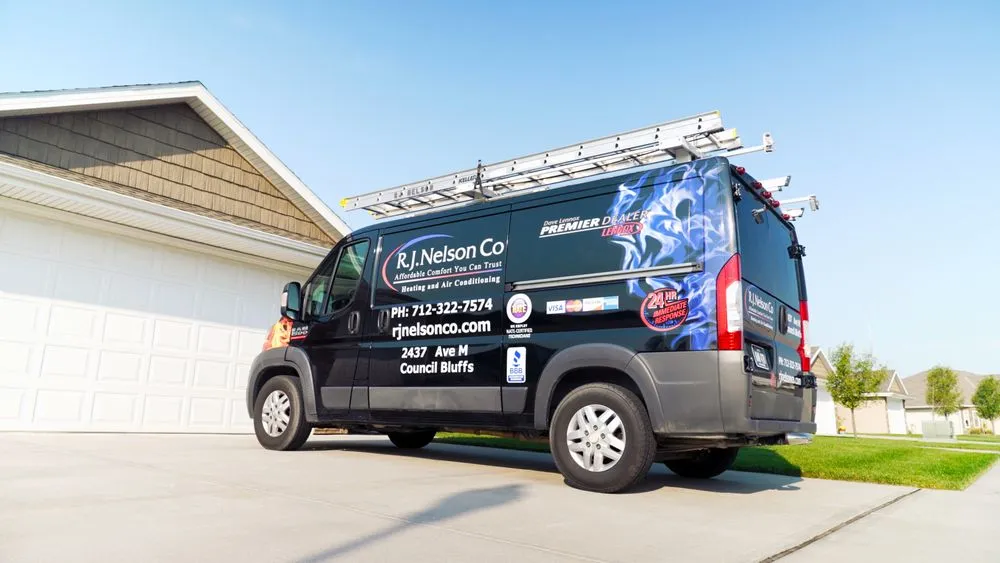 Slide of R.J. Nelson