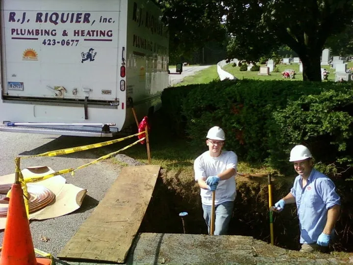 Emergency air conditioning service in North Windham, CT - R.J. Riquier Inc.