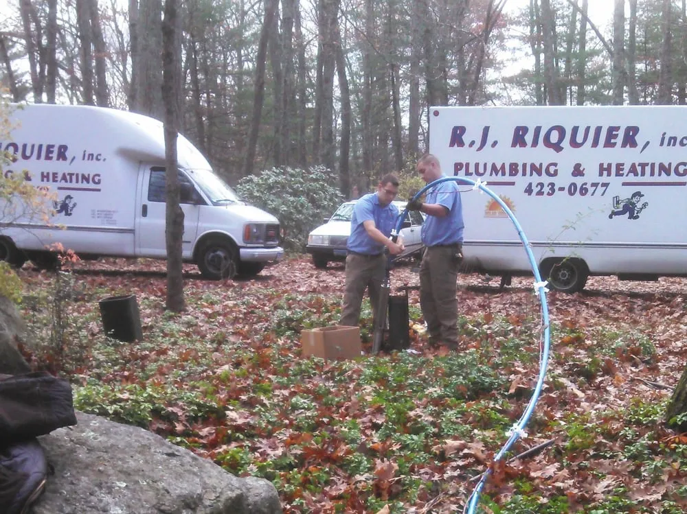 Local heating and cooling service for local homeowners across North Windham, CT - R.J. Riquier Inc.
