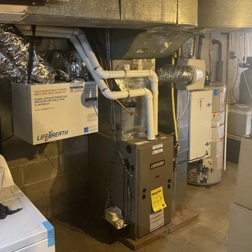 Slide of R&J Services