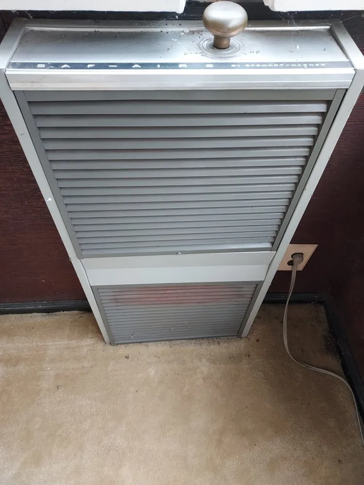 Slide of R&L Heating and Cooling