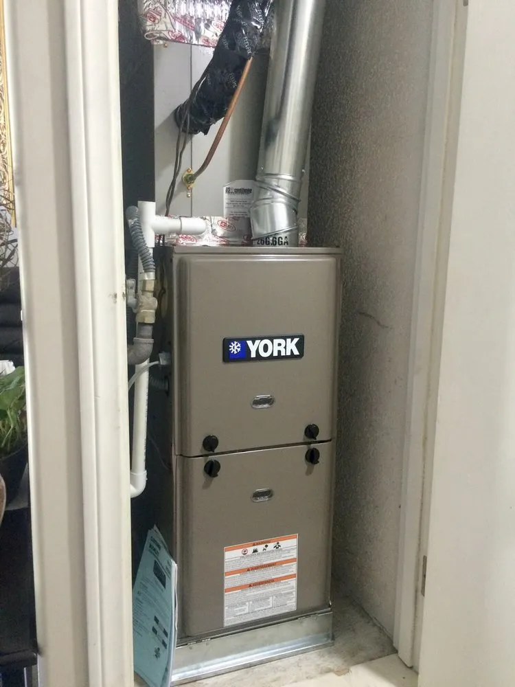 Slide of RL Wells Air Conditioning & Heating