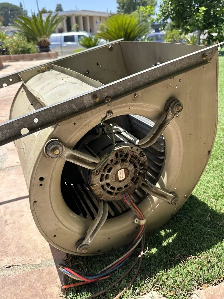 Certified AC repair experts serving Tarzana, CA - RLA HVAC