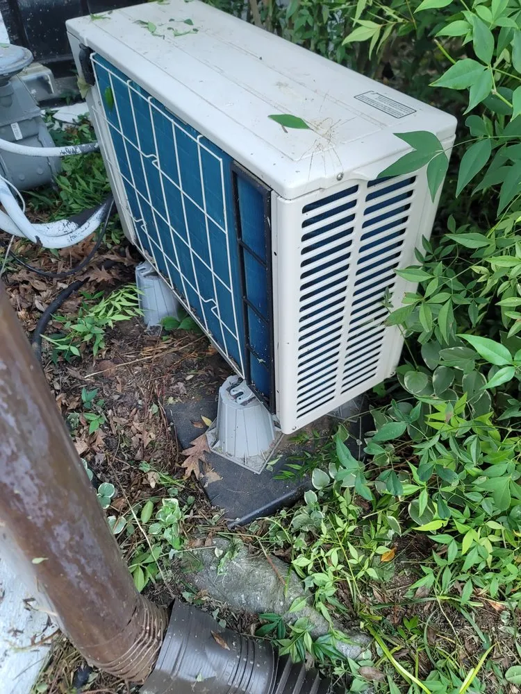 Slide of R&M Air Control