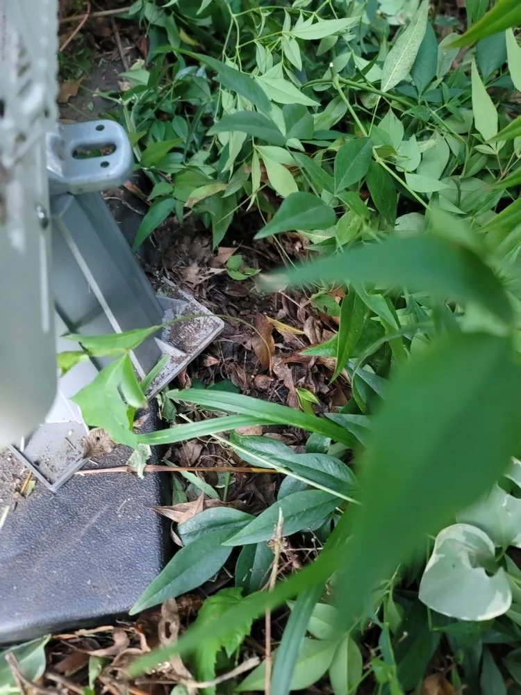 Slide of R&M Air Control