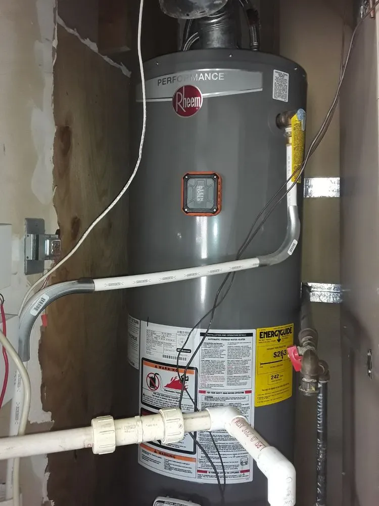 Slide of R&M Mechanical and Construction