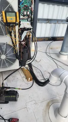 RNR Solutions Heating and Cooling Logo