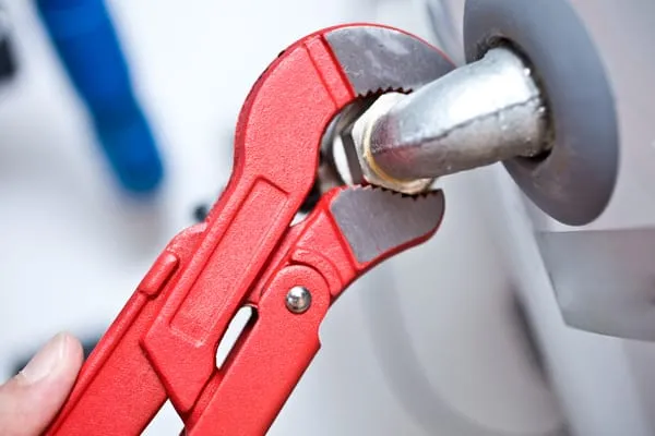 Robert J Winston Plumbing Logo