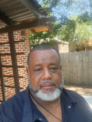 Robert Mack Ac & Heating and General Maintenance Logo