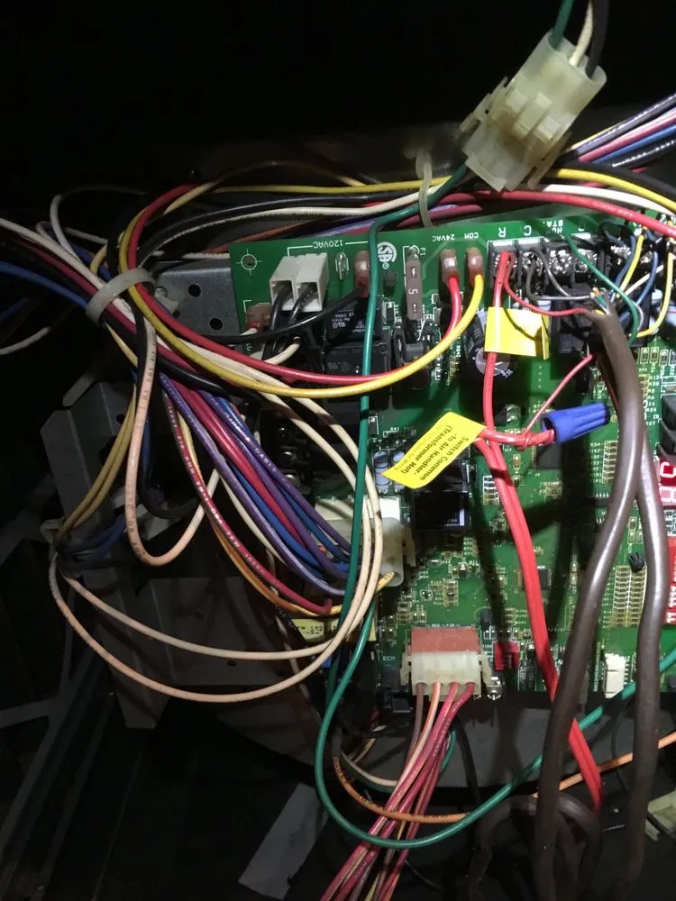 Slide of Robert's Air Conditioning & Heating Sales & Service