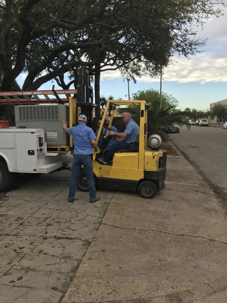 Slide of Roberts Air