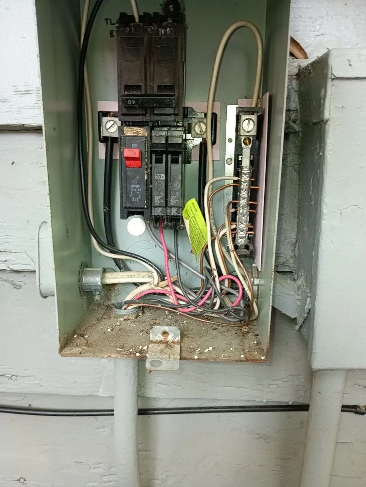 Slide of Robert's Electrical and HVAC Services