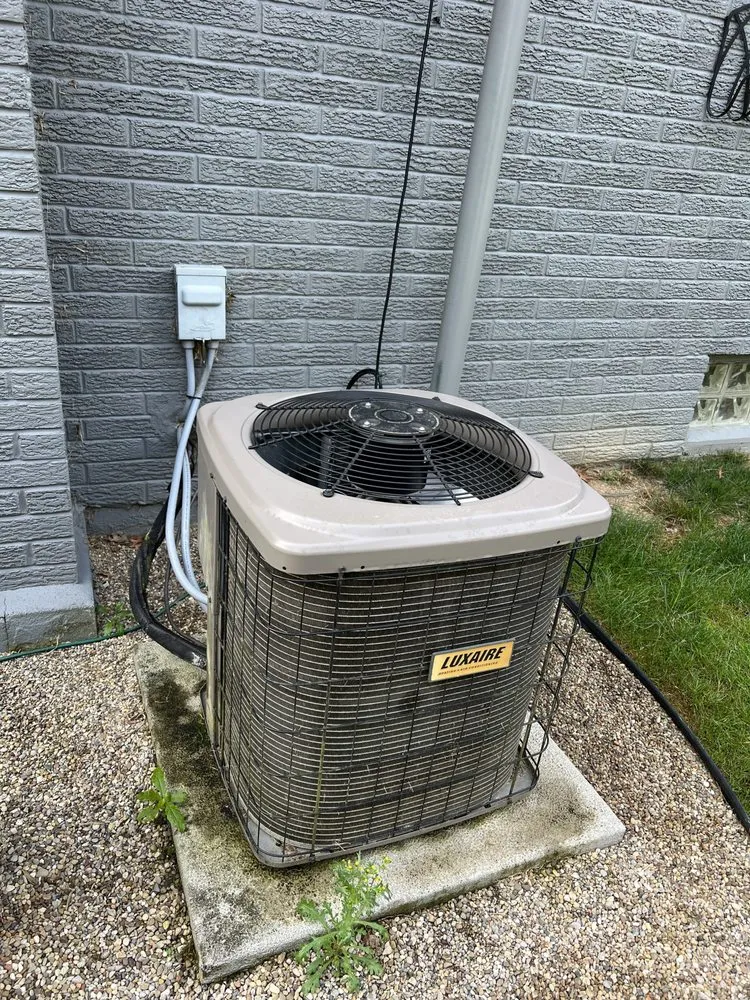 Slide of Robinson's Heating Cooling & Remodel