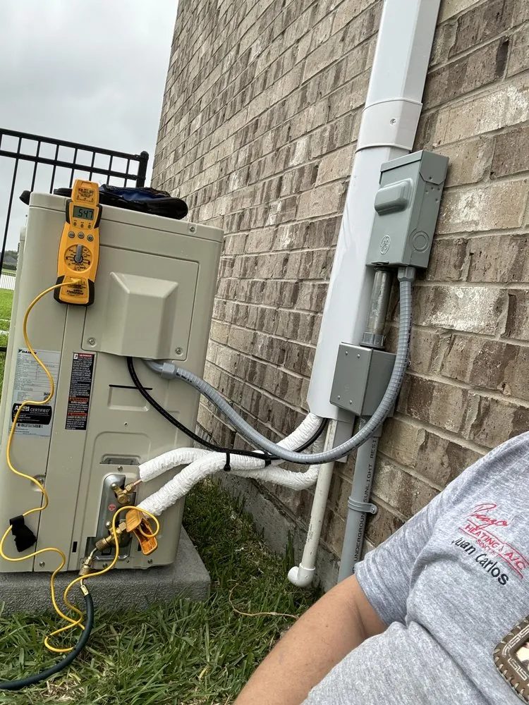 Slide of Robles Heating & A/c