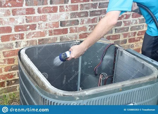 Rochelle Heating and Air Logo