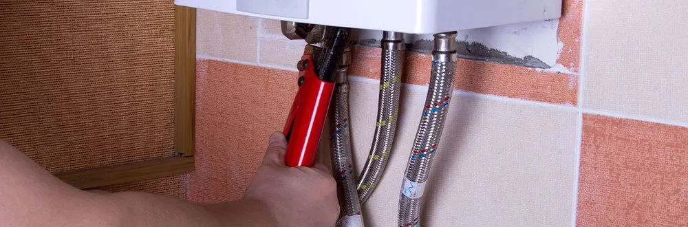 Slide of Rockys Repairs