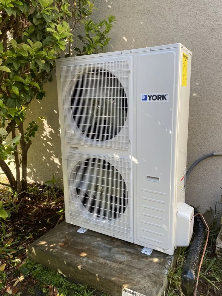 Slide of RodEx Air Conditioning