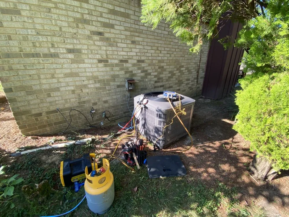 Slide of Roger The Handyman