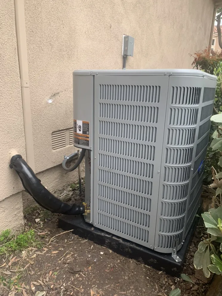 Slide of Rojas Air Conditioning