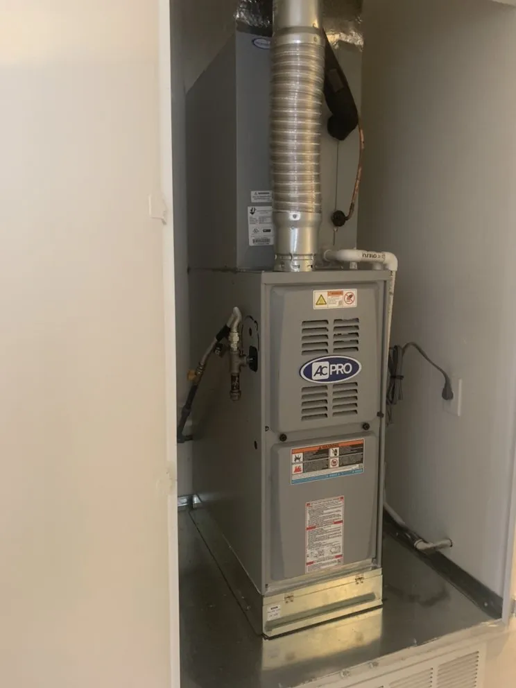 Slide of Rojas Air Conditioning