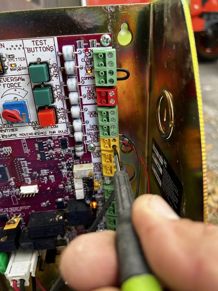 Slide of Roki Home Maintenance