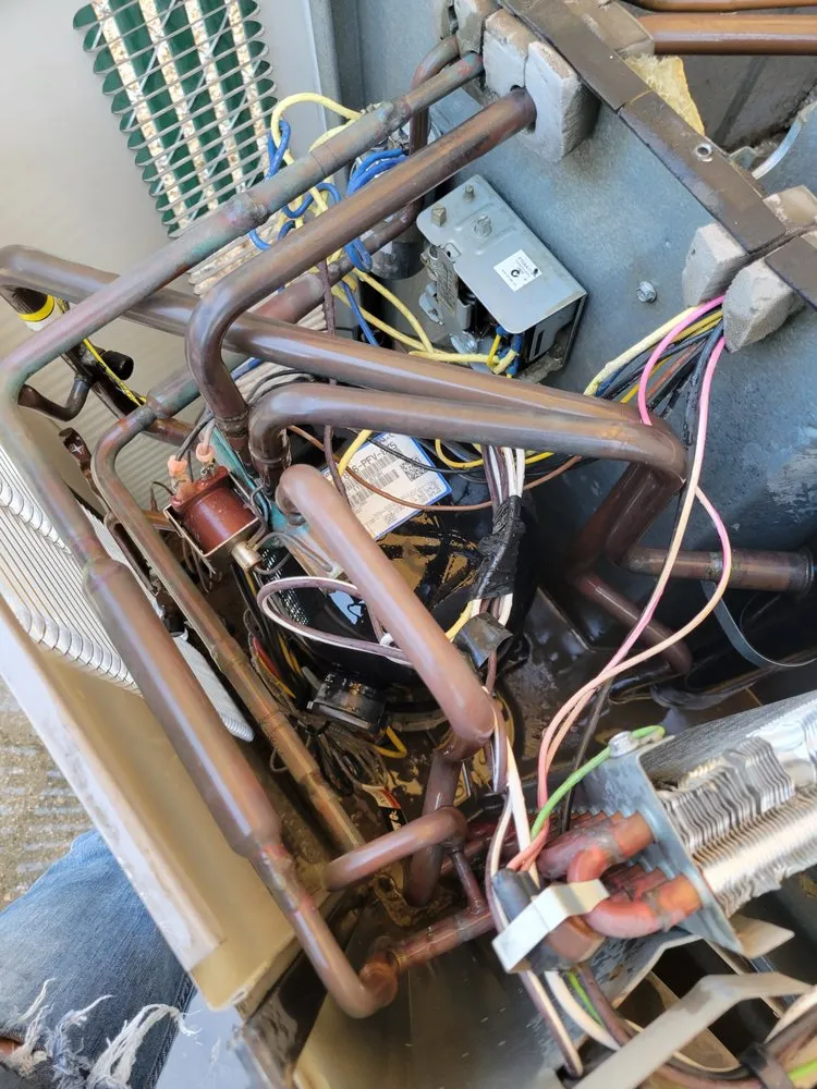 Slide of Romeo's Air Conditioning And Refrigeration