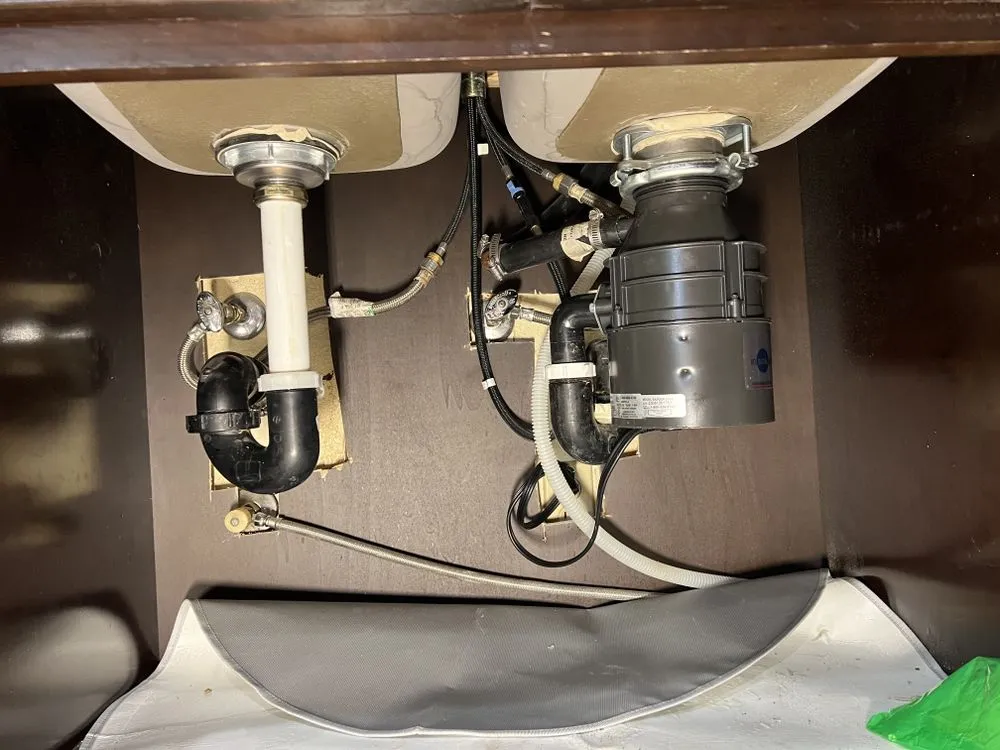 Slide of Romo Heating Air and Handyman services