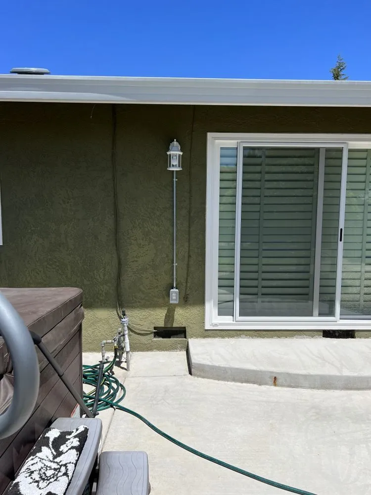 Slide of Romo Heating Air and Handyman services