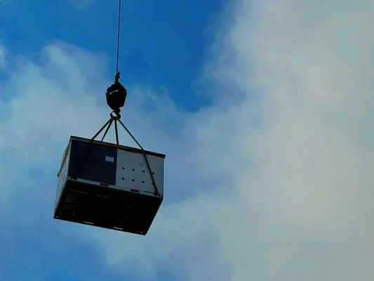 Ronald's Heating & Cooling Logo