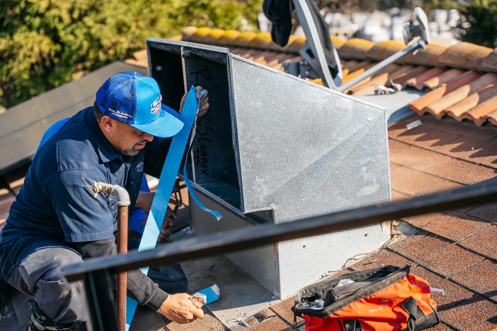 Slide of Roo's Heating & Air