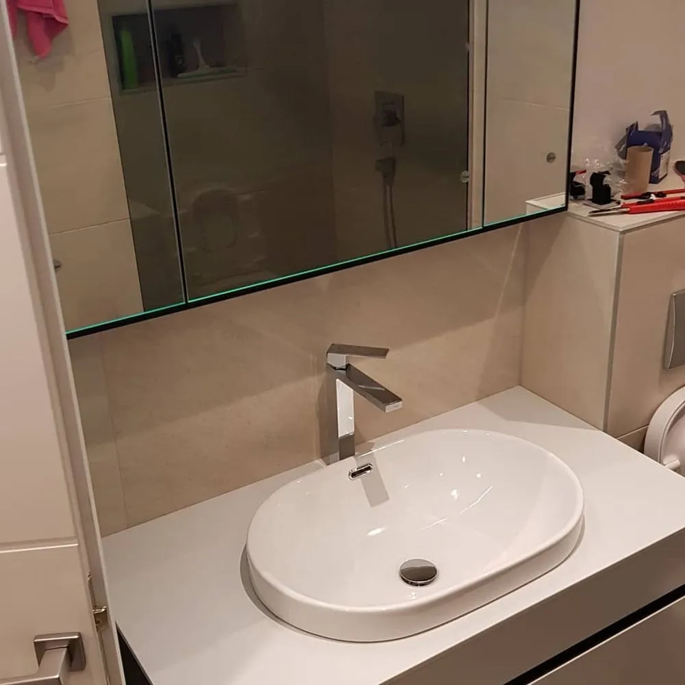 Slide of Roosevelt Road Plumbing