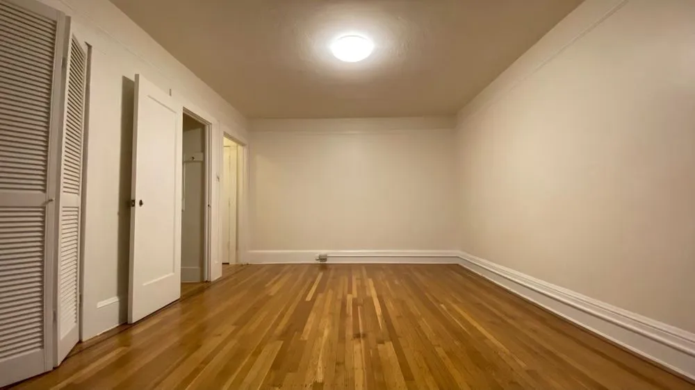 Slide of Roque Construction