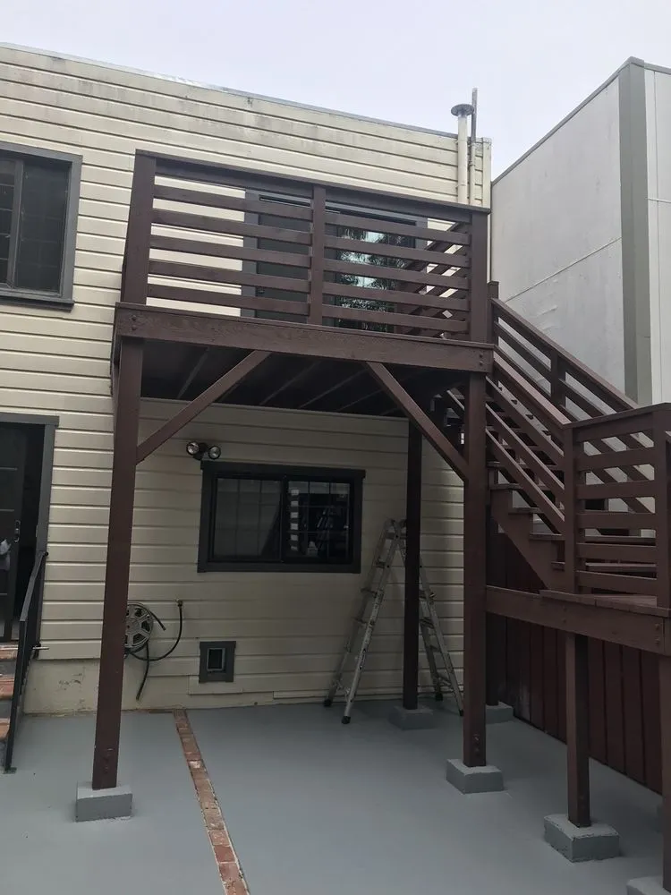 Slide of Roque Construction