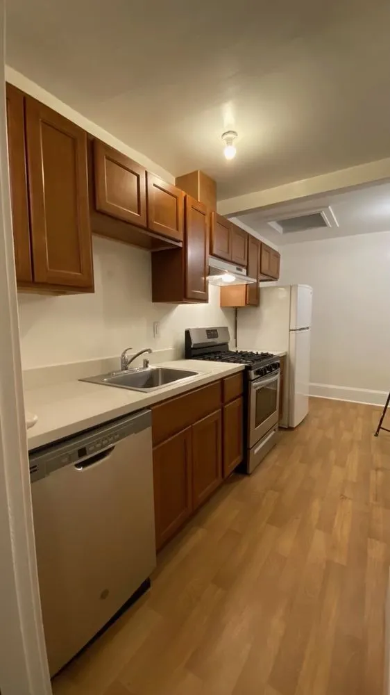 Slide of Roque Construction