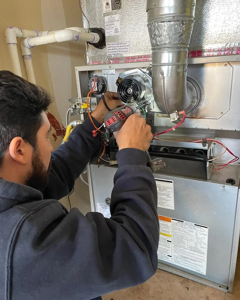 Slide of Ross Heating and Air Conditioning