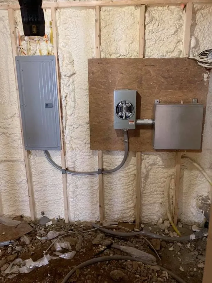 Slide of Rossano Home Services