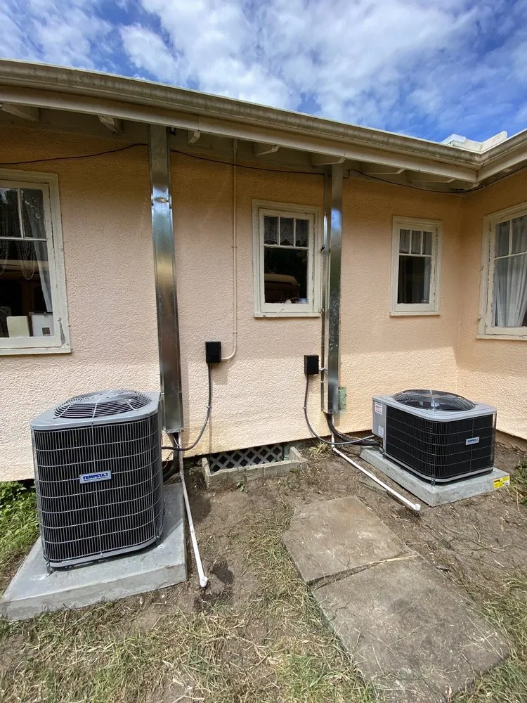 Slide of Rossi's Heating & Air Conditioning