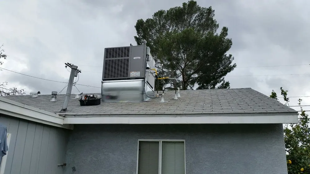 Slide of Rowland Air