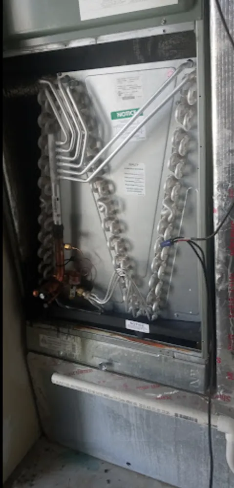 Slide of Royal Refrigeration Services