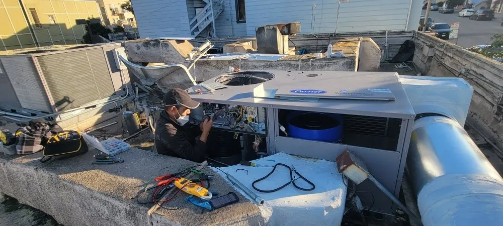 Slide of Royale Air Heating and Air Conditioning