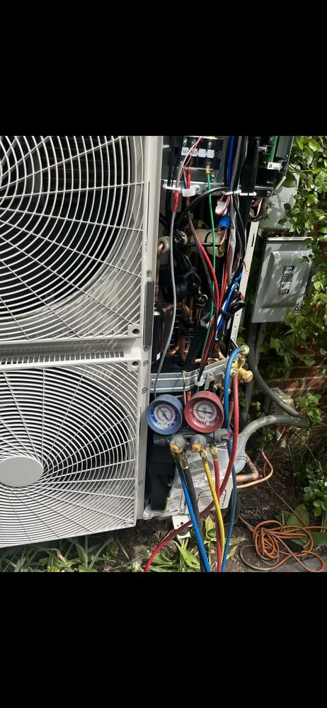 Slide of Royaltech Heating & Air