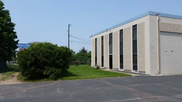 Royalton Heating & Cooling Logo