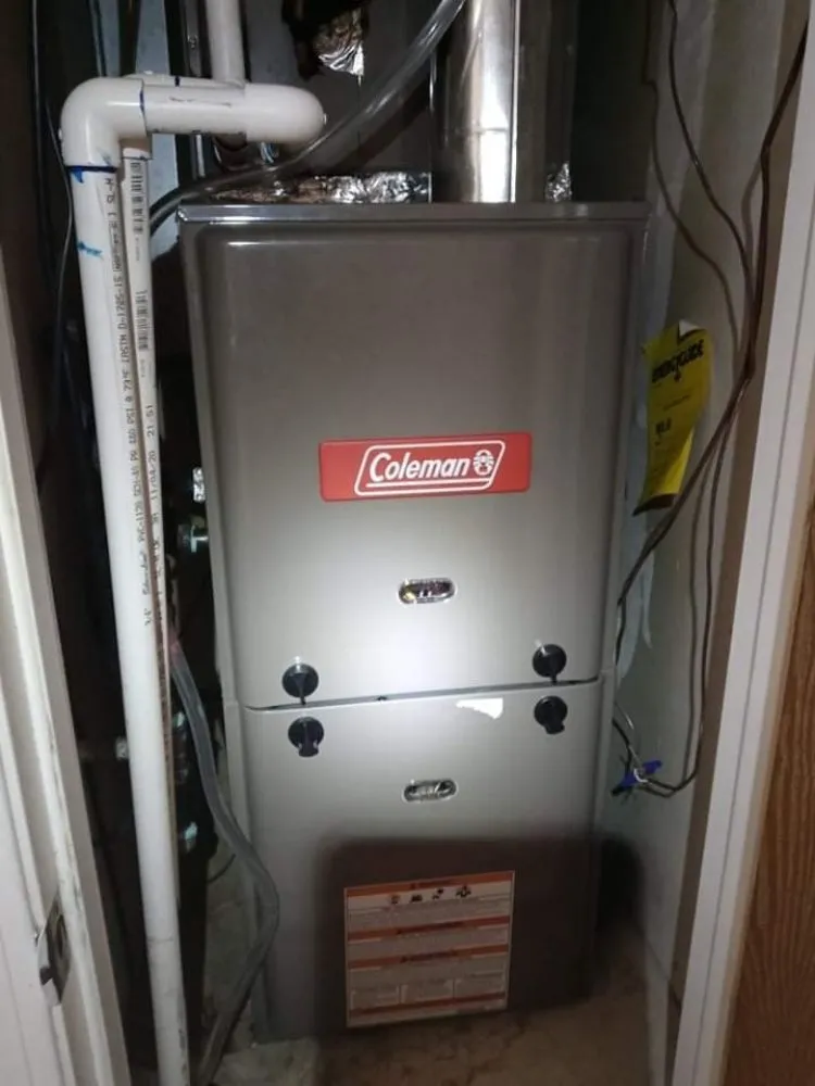 Slide of Roy's Air Conditioning