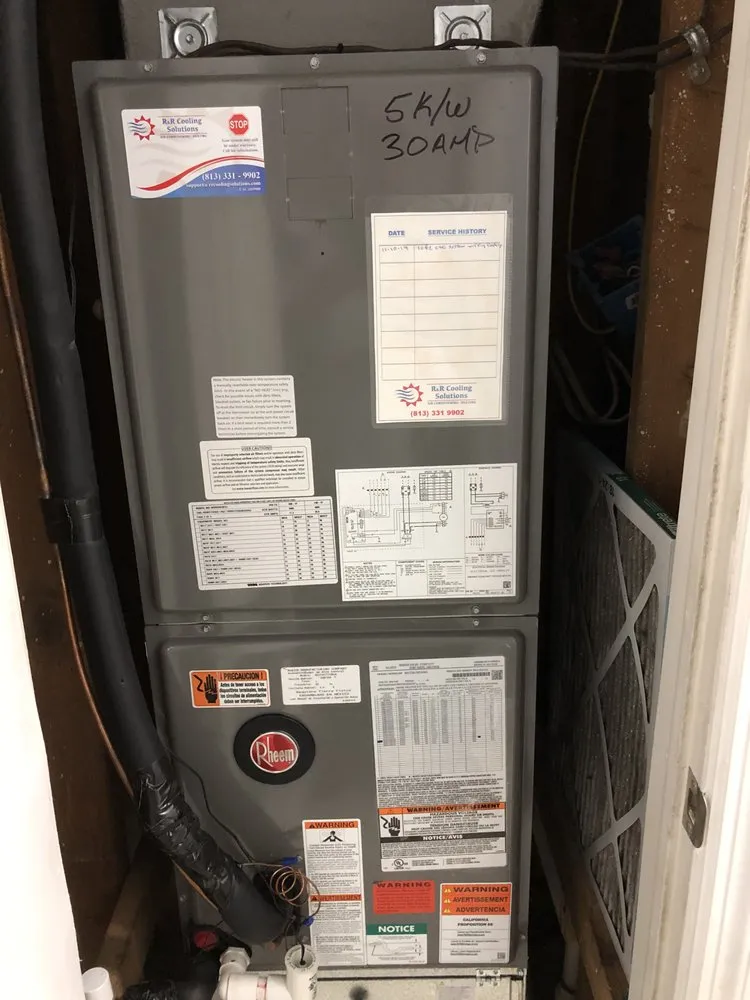 Slide of R&R Cooling Solutions